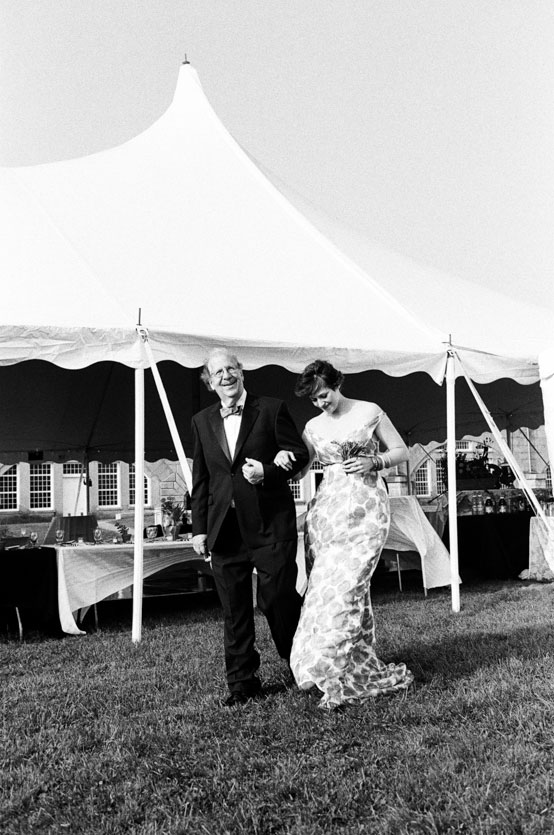 Bride and Groom, East Coast, Fort Adams, Getting ready with Bride, New England Weddings, Newport, Newport Historical Society, Rhode Island, Stylish, photojournalism