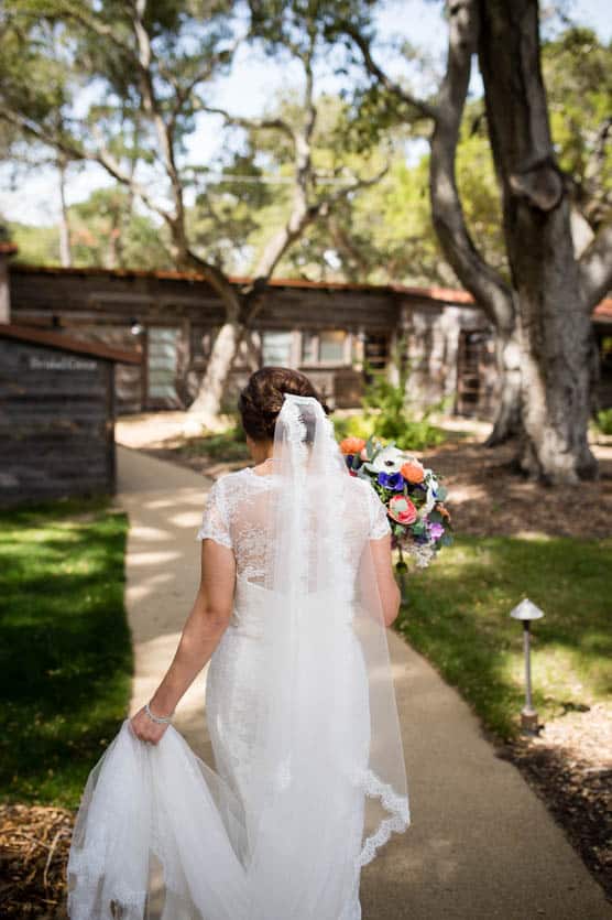 gardener-ranch-laughing-floral-wedding-photography-candid-34