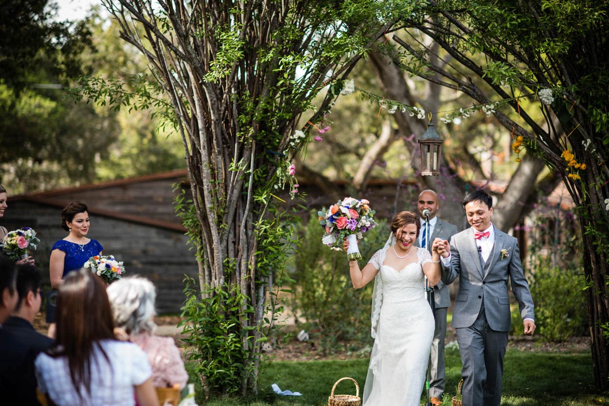 gardener-ranch-laughing-floral-wedding-photography-candid-66