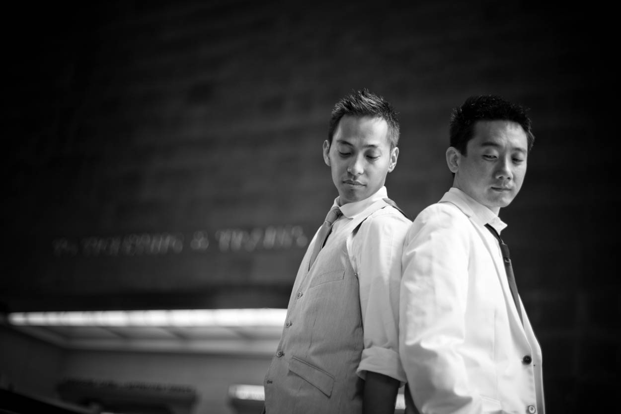 gay_engagement_session_at_los_angeles_union_station_and_graffiti_wall-0012