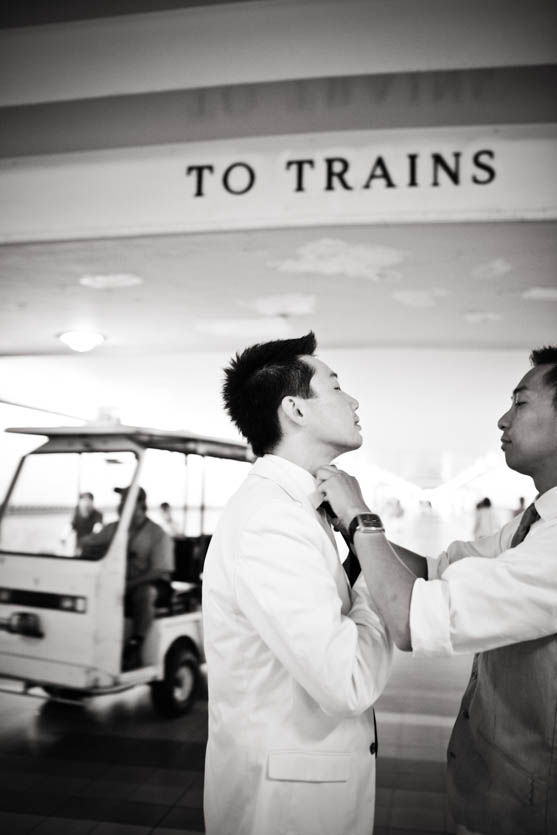 gay_engagement_session_at_los_angeles_union_station_and_graffiti_wall-0017
